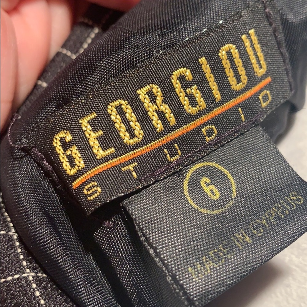 Georgiou Studio 2piece suit size 6 - Picture 8 of 8